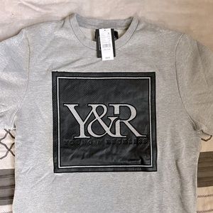 Young and Reckless Y&R Sweatshirt Sz. L